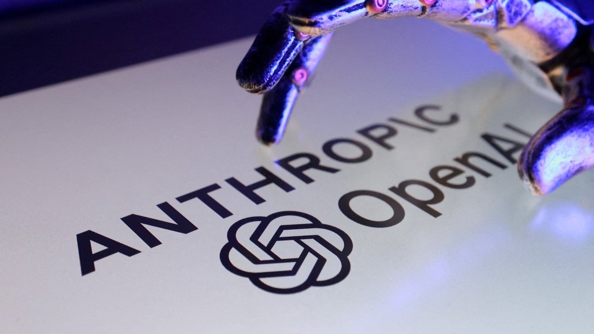 Funny, Dishonest, or Brilliant? Inside the Sam Altman vs Anthropic AI Ad War